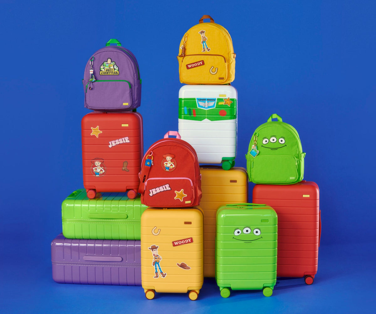 The Kids Carry-On in Jessie Red