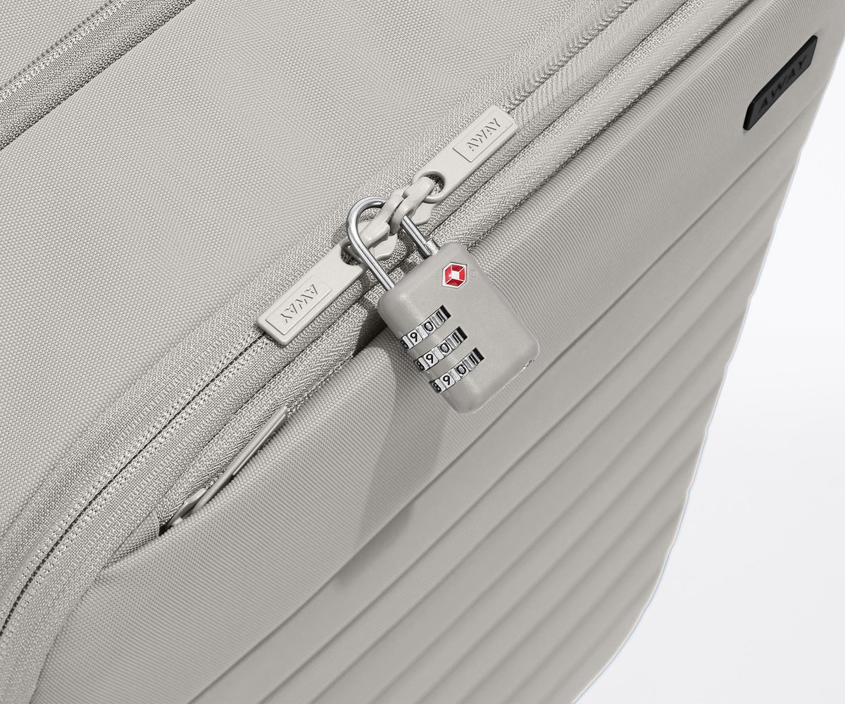 Softside Large in Cloud Gray