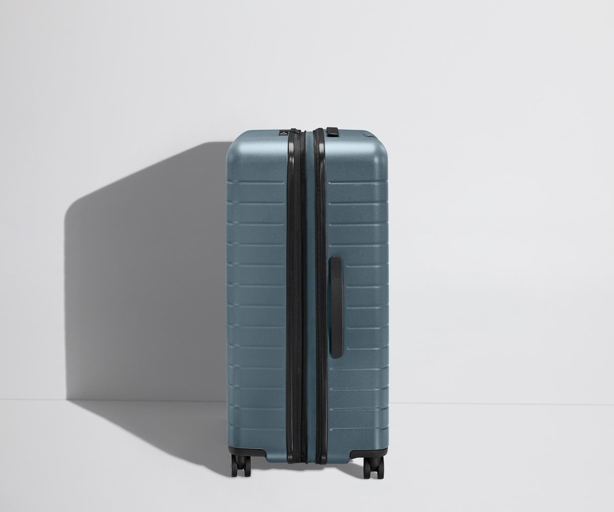 The Large Flex in Coast Blue