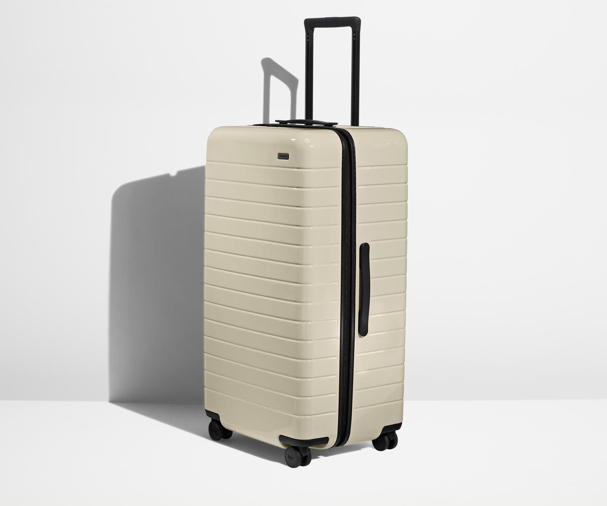 The Trunk in Salt White (Gloss)