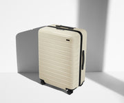 The Medium in Salt White (Gloss)