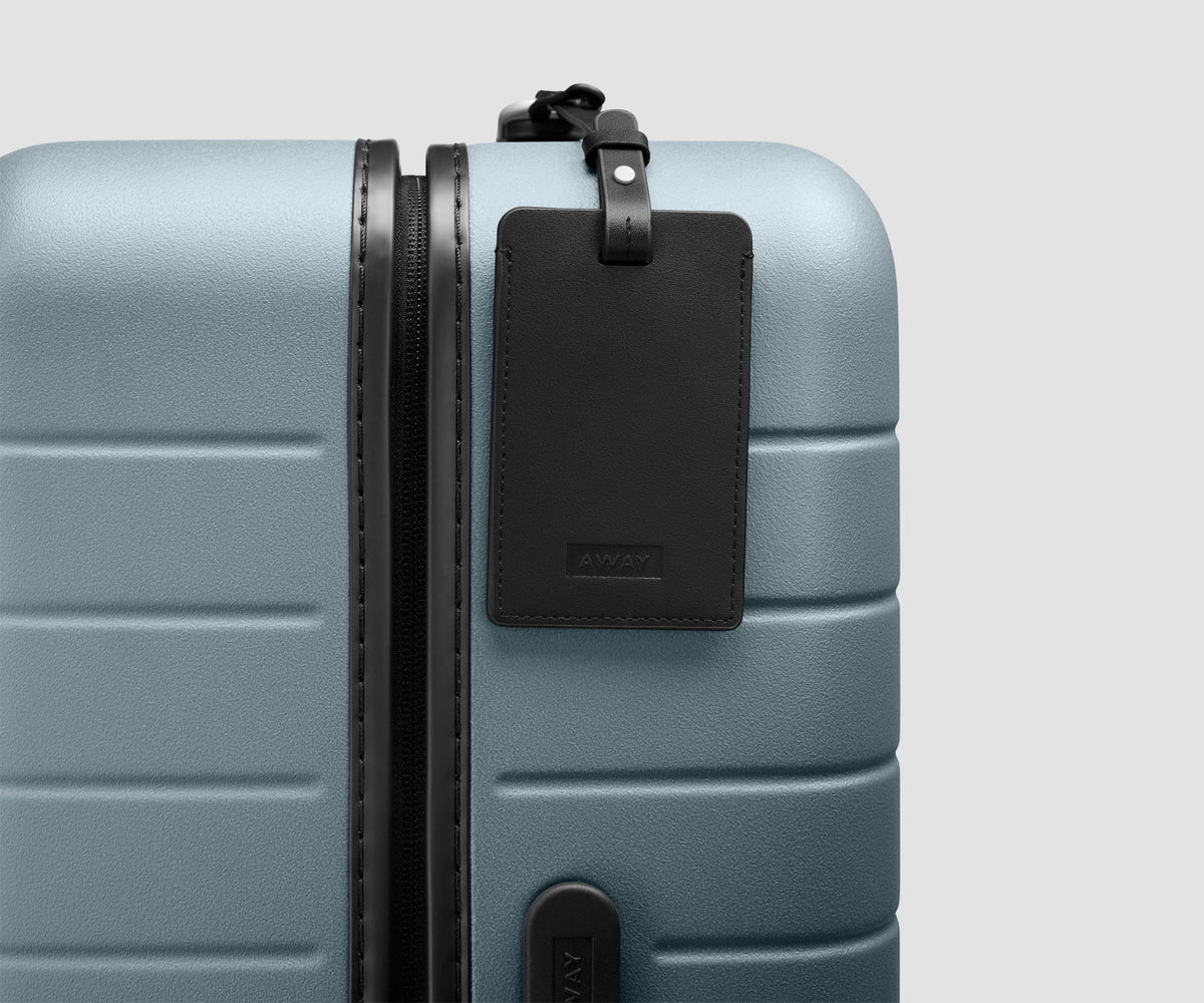The Medium 3 in Coast Blue