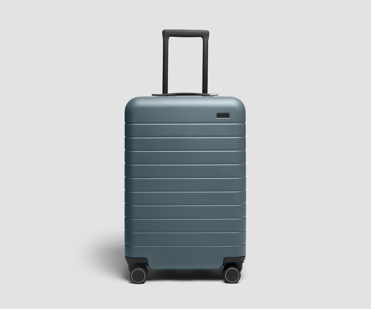 The Bigger Carry-On Flex 3 in Coast Blue