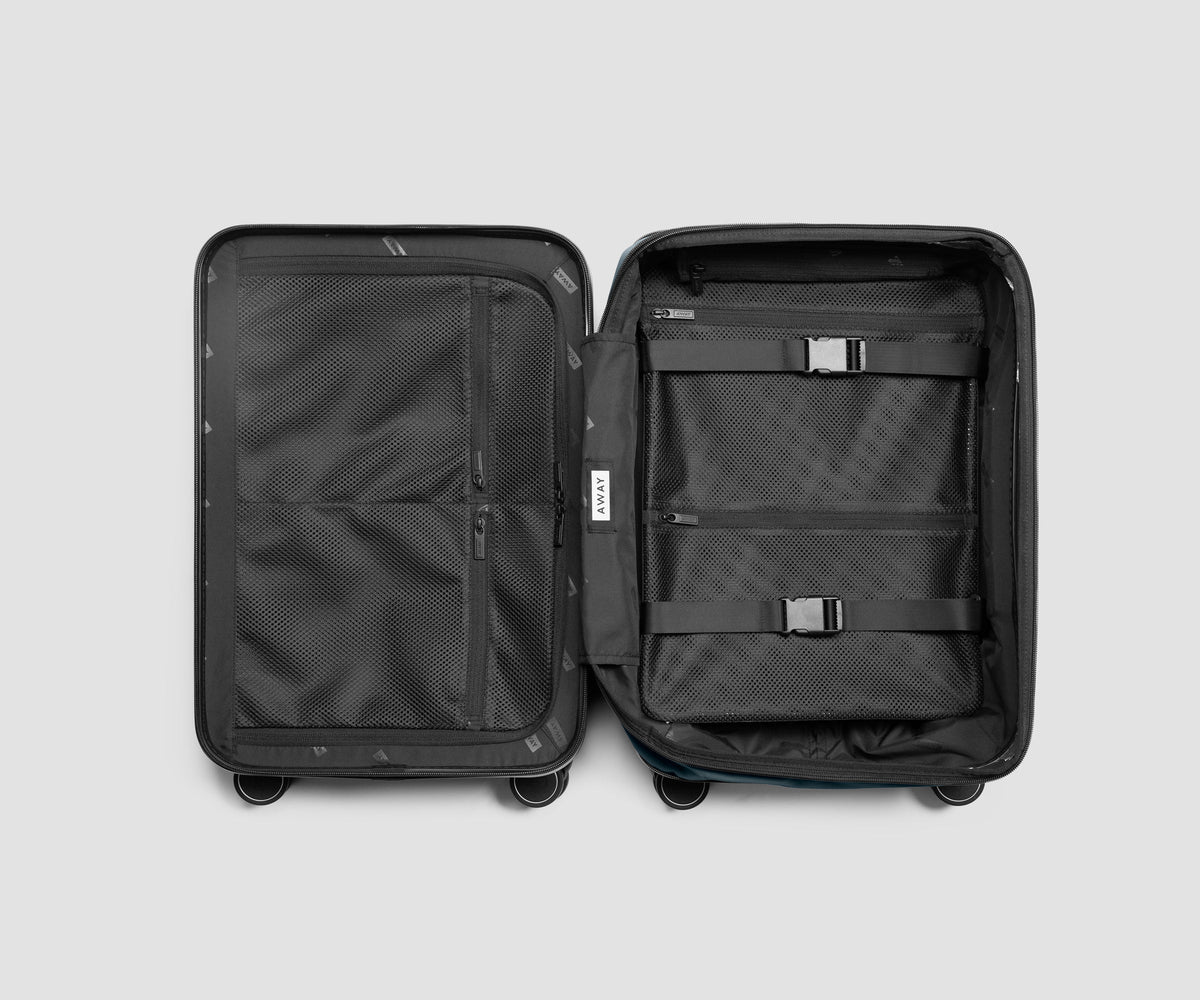 The Bigger Carry-On Flex 3 in Coast Blue