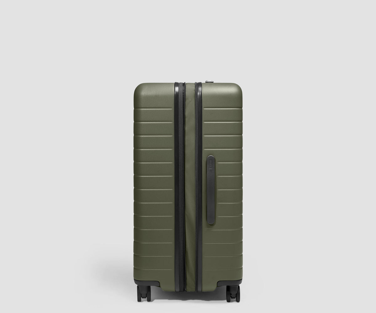 The Large Flex 3 in Olive Green