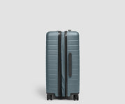 The Medium Flex 3 in Coast Blue