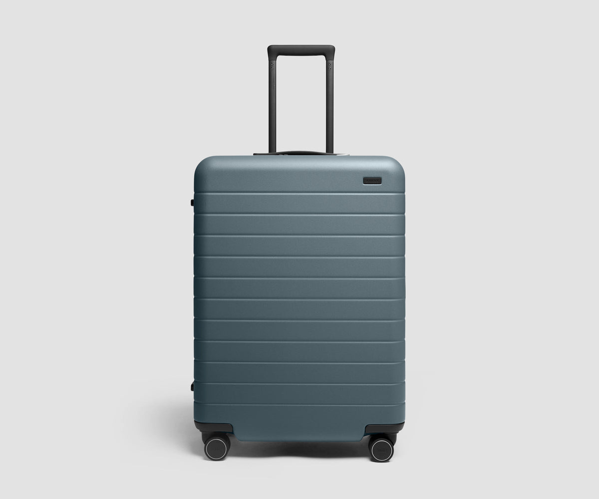 The Medium Flex 3 in Coast Blue