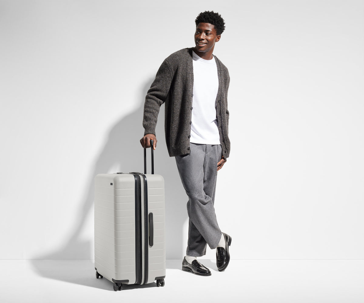 The Large Flex in Cloud Gray