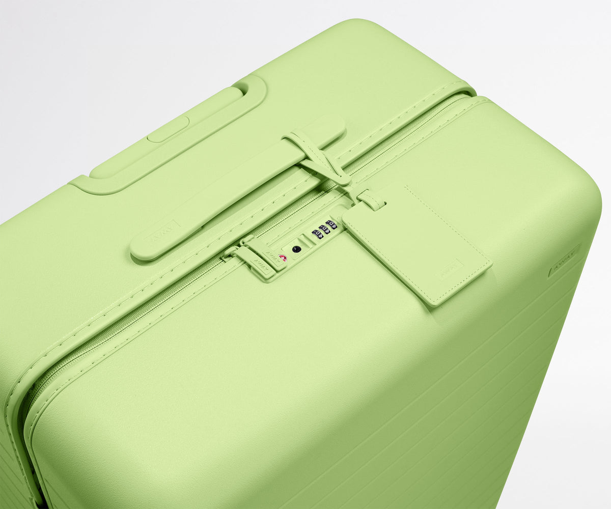 The Medium in Matcha Milk Green