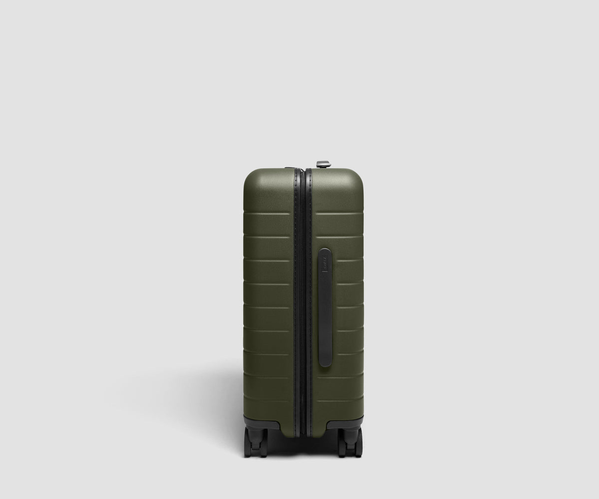 The Carry-On 3 in Olive Green