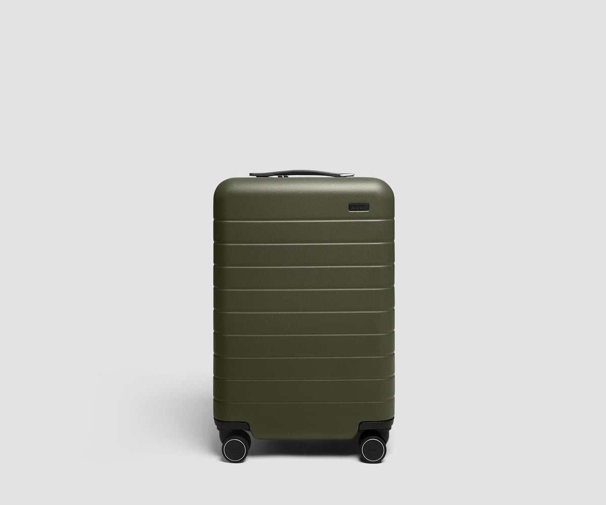 The Carry-On 3 in Olive Green