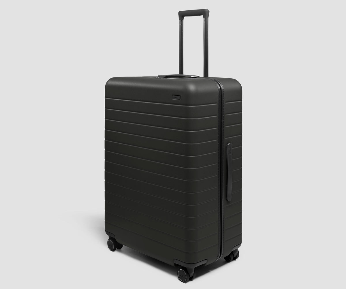The Large 3 in Jet Black