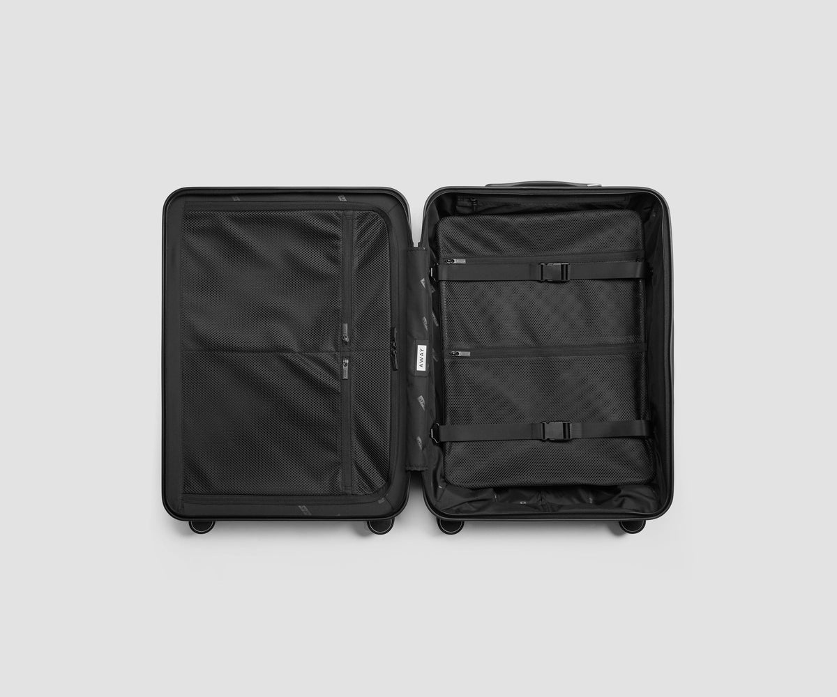 The Medium 3 in Navy Blue