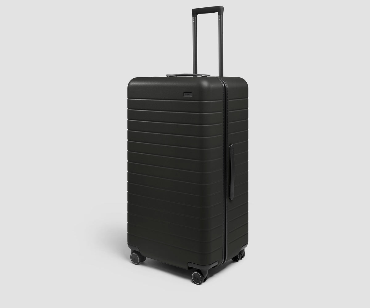 The Trunk 3 in Jet Black