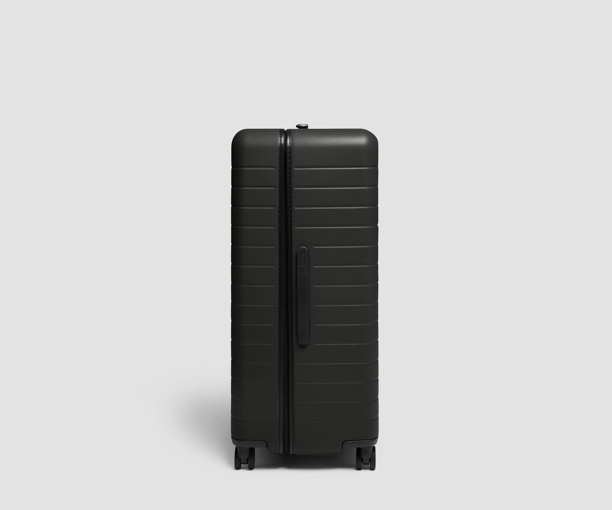 The Trunk 3 in Jet Black