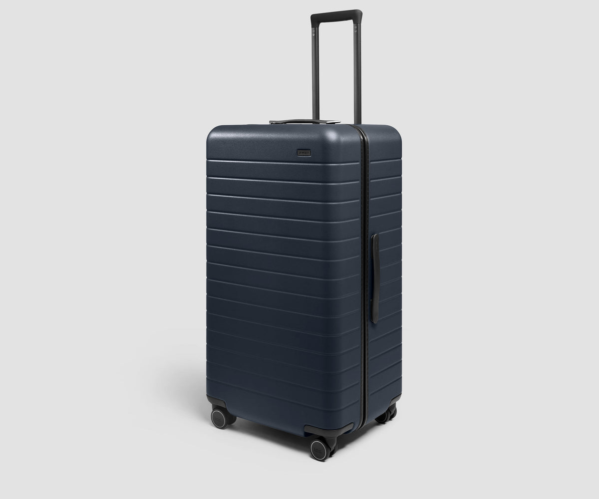 The Trunk 3 in Navy Blue