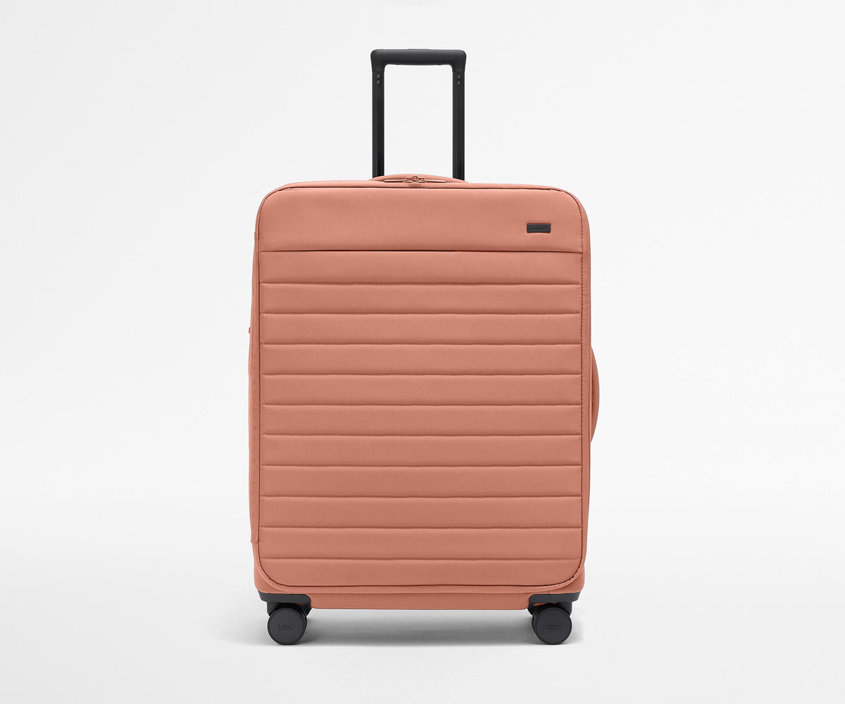Softside Large in Clay Pink